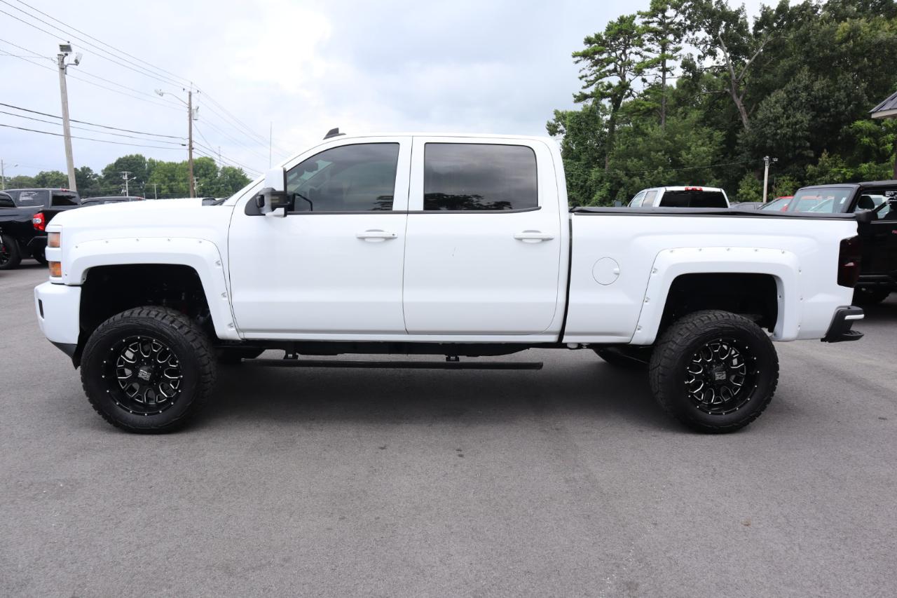 Chevrolet Silverado 2500HD Built After Aug 14 4WD Crew Cab 153.7" LTZ 2015