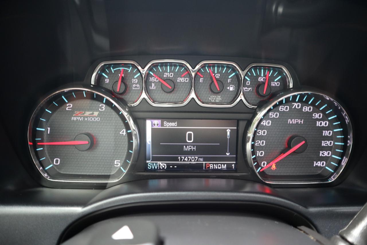 Chevrolet Silverado 2500HD Built After Aug 14 4WD Crew Cab 153.7" LTZ 2015