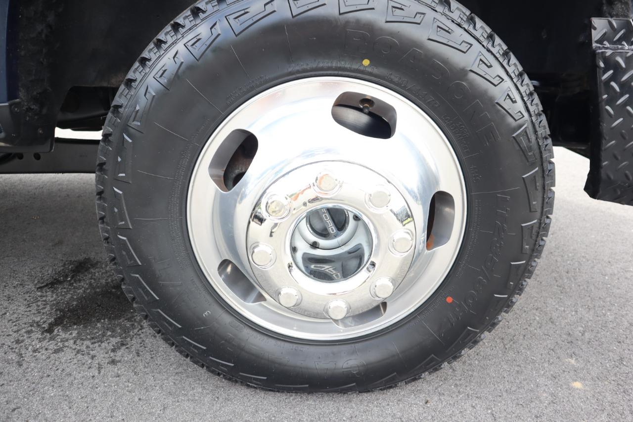 Ford Super Duty F-350 DRW 4WD Crew Cab 172" XL 2019