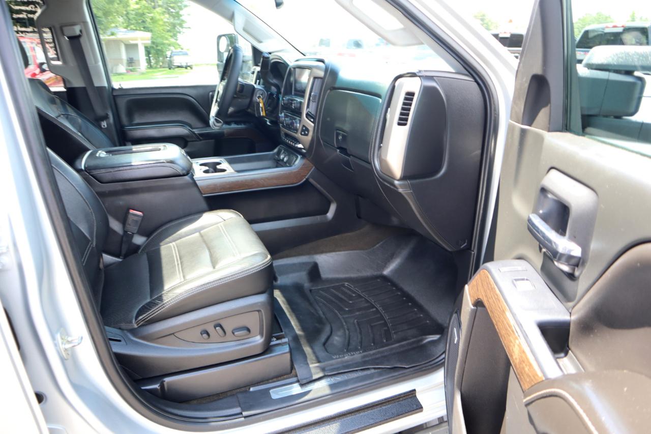 GMC Sierra 3500HD 4WD Crew Cab 167.7" Denali 2017