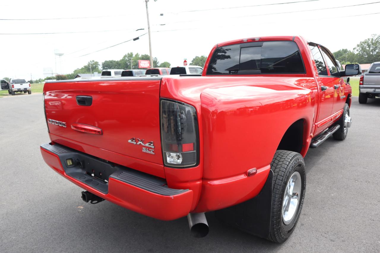 Dodge Ram 3500 4dr Quad Cab 160.5" WB DRW 4WD SLT 2004