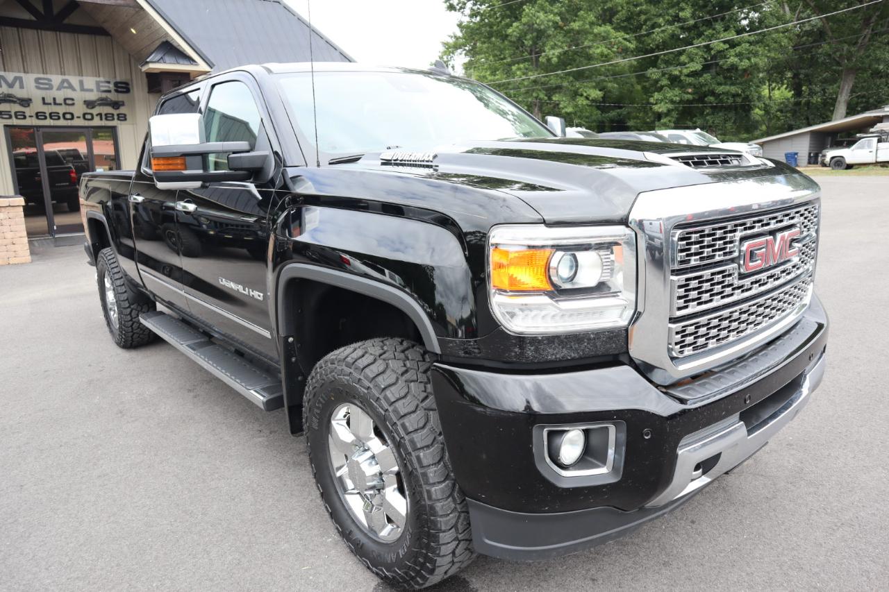 GMC Sierra 3500HD 4WD Crew Cab 153.7" Denali 2018