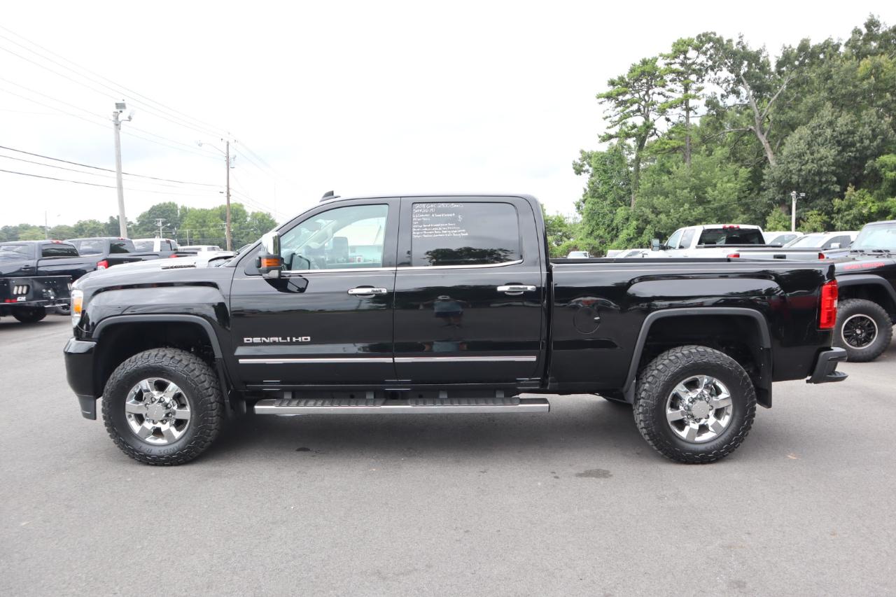 GMC Sierra 3500HD 4WD Crew Cab 153.7" Denali 2018