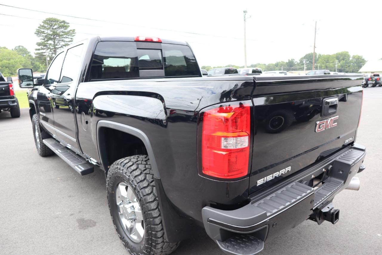 GMC Sierra 3500HD 4WD Crew Cab 153.7" Denali 2018