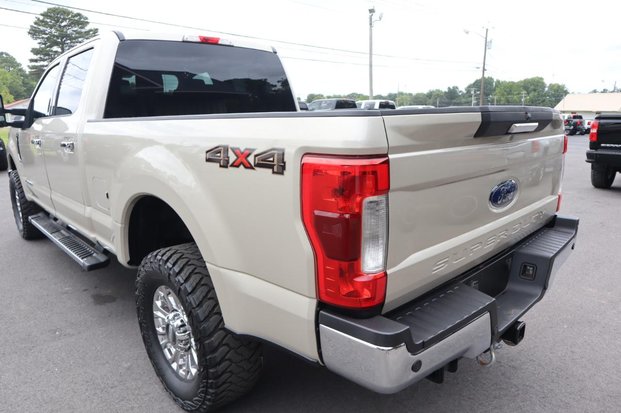 Ford Super Duty F-250 SRW XLT 4WD Crew Cab 6.75' Box 2017