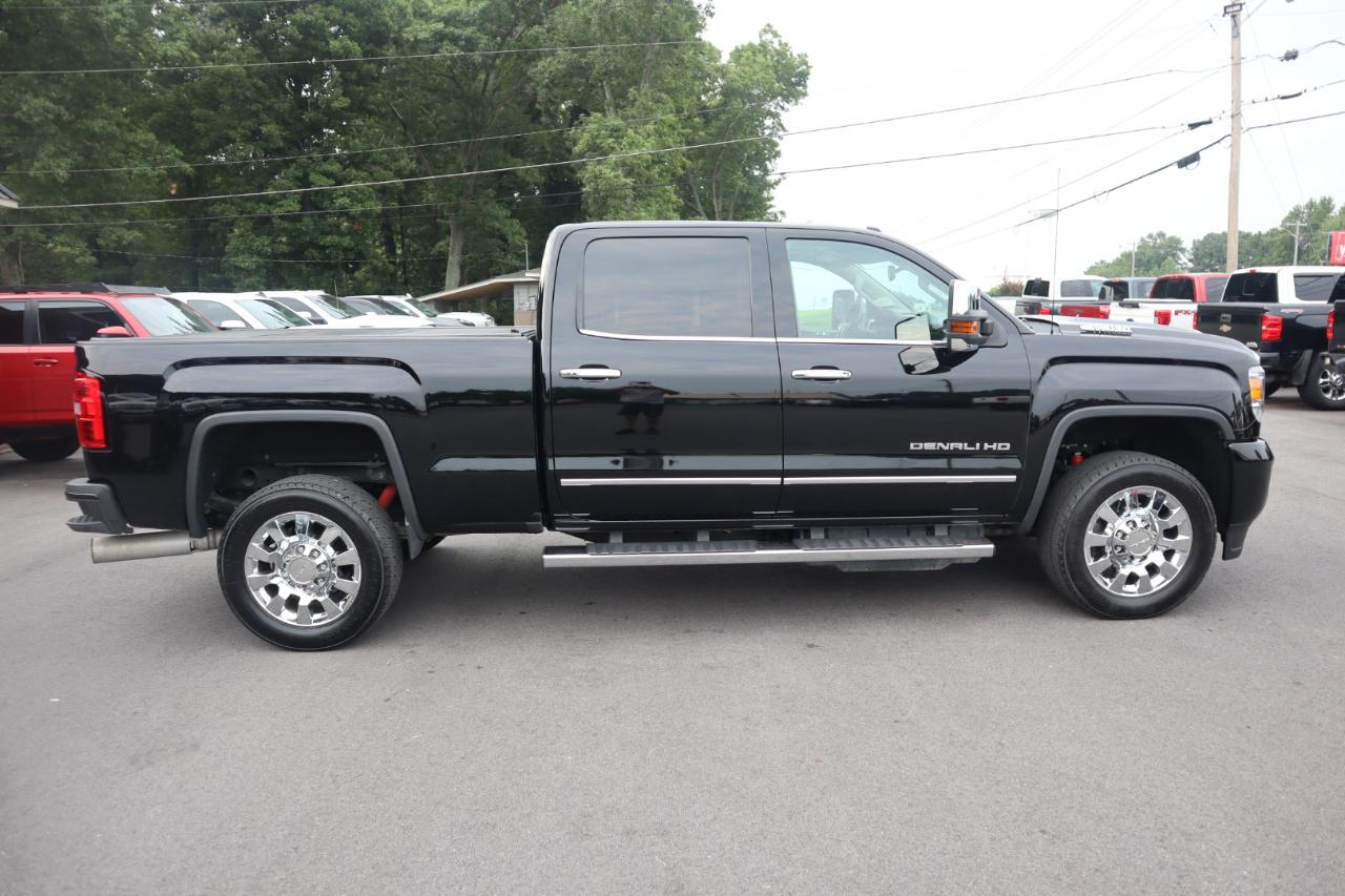 GMC Sierra 2500HD 4WD Crew Cab 153.7" Denali 2019