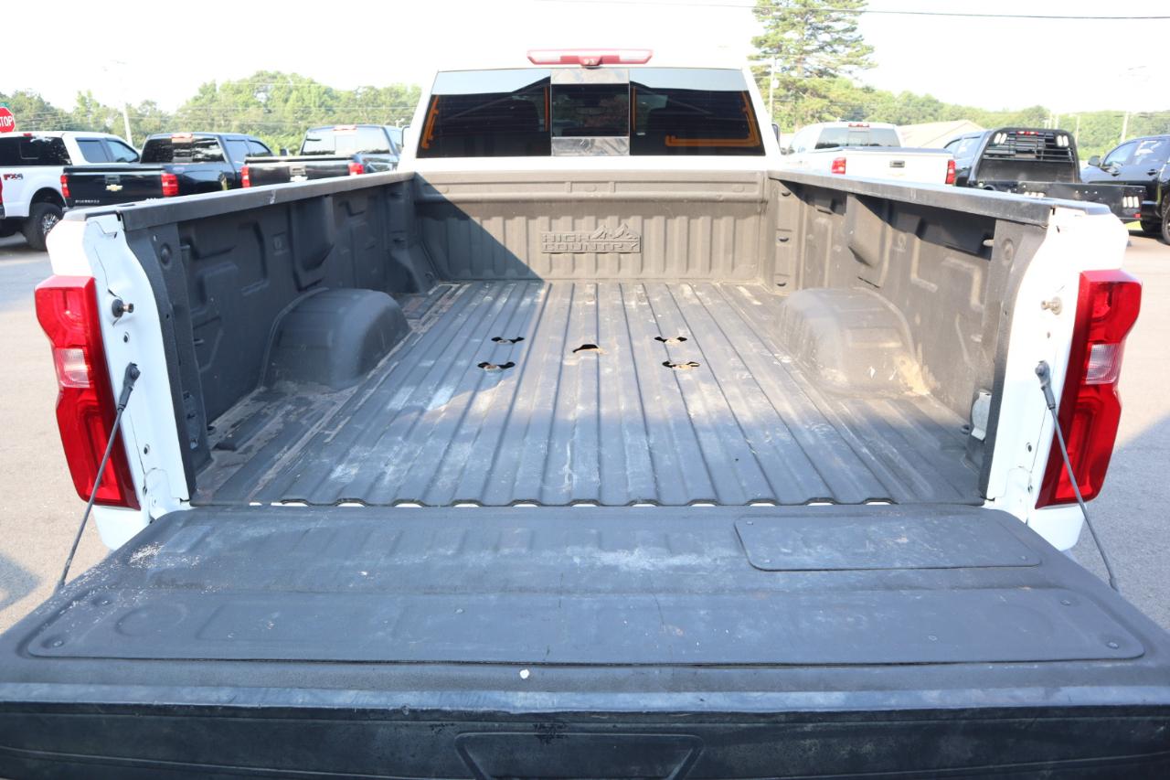 Chevrolet Silverado 3500HD 4WD Crew Cab 172" High Country 2020