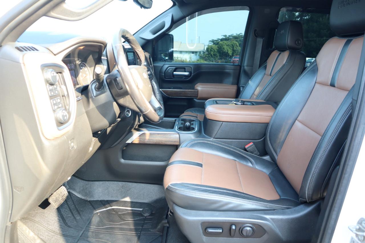 Chevrolet Silverado 3500HD 4WD Crew Cab 172" High Country 2020