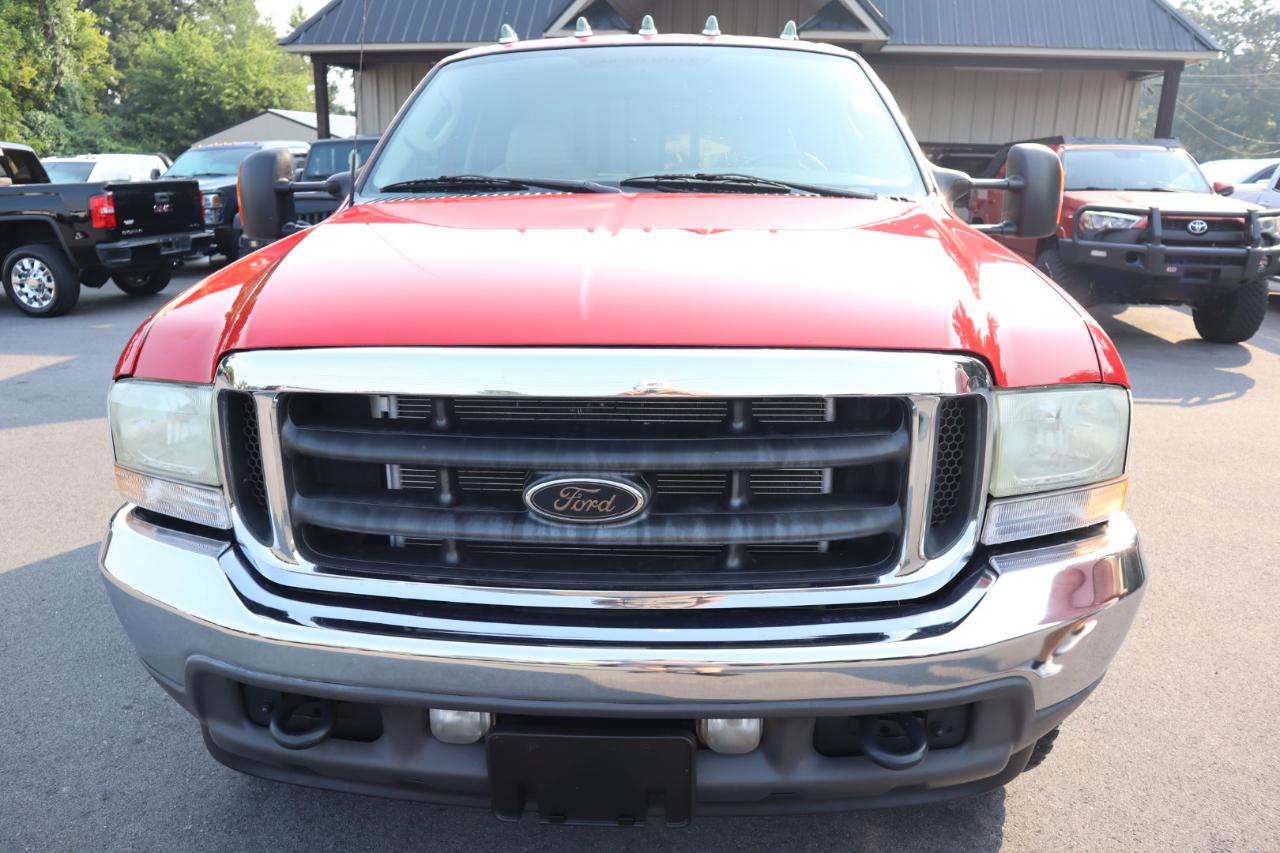 Ford Super Duty F-250 Crew Cab 156" Lariat 4WD 2003