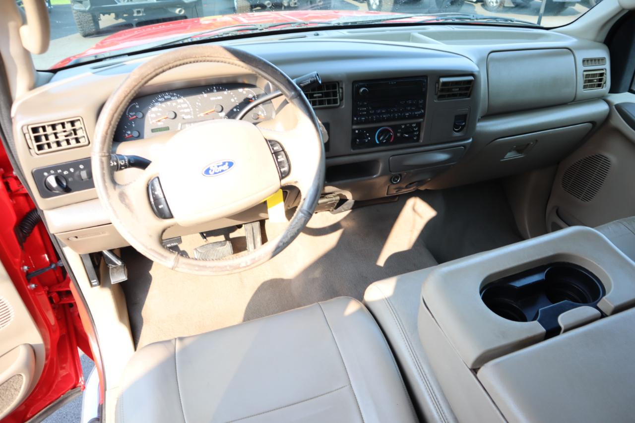 Ford Super Duty F-250 Crew Cab 156" Lariat 4WD 2003
