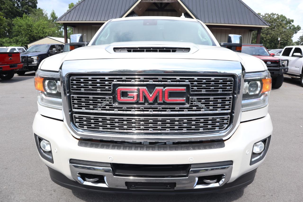 GMC Sierra 2500HD 4WD Crew Cab 153.7" Denali 2018