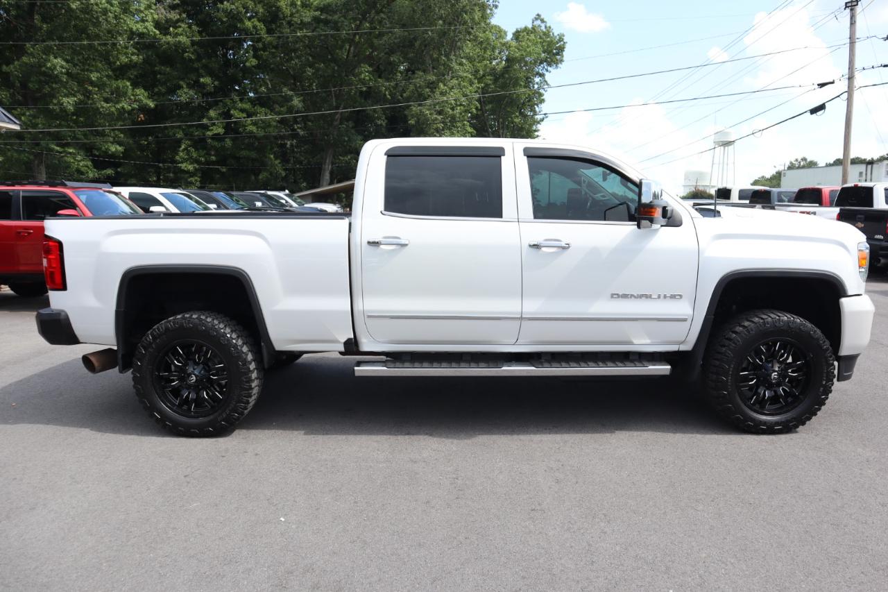 GMC Sierra 2500HD 4WD Crew Cab 153.7" Denali 2018
