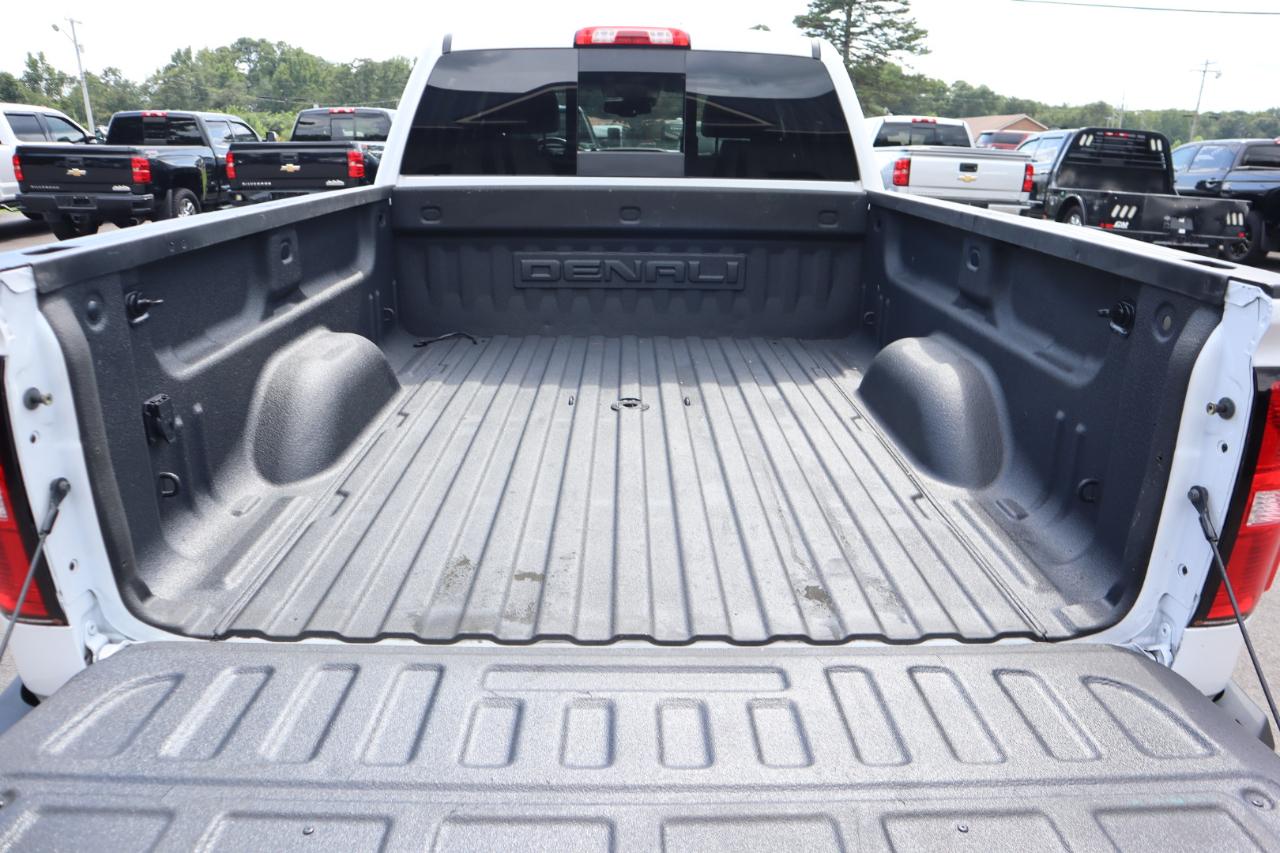 GMC Sierra 2500HD 4WD Crew Cab 153.7" Denali 2018
