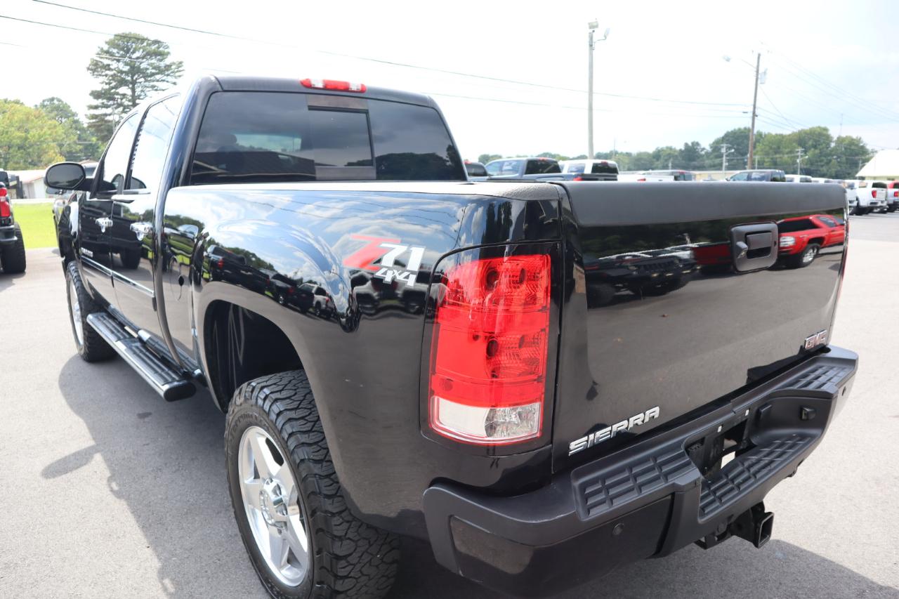 GMC Sierra 2500HD 4WD Crew Cab 153.7" Denali 2013