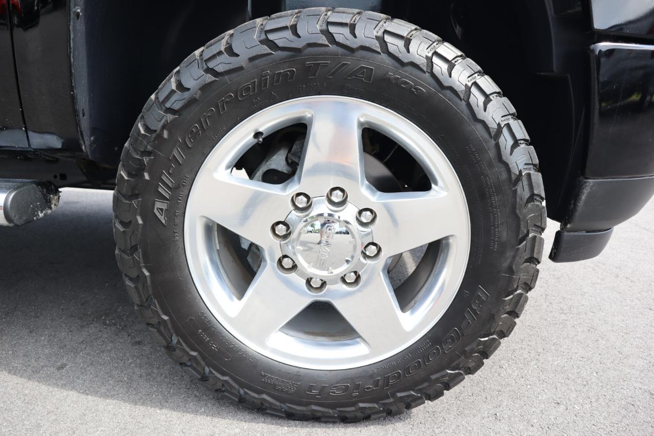 GMC Sierra 2500HD 4WD Crew Cab 153.7" Denali 2013