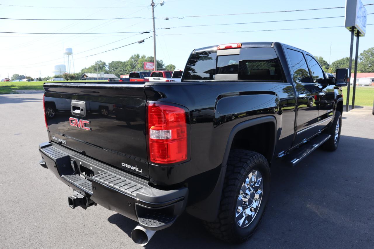 GMC Sierra 2500HD 4WD Crew Cab 153.7" Denali 2017