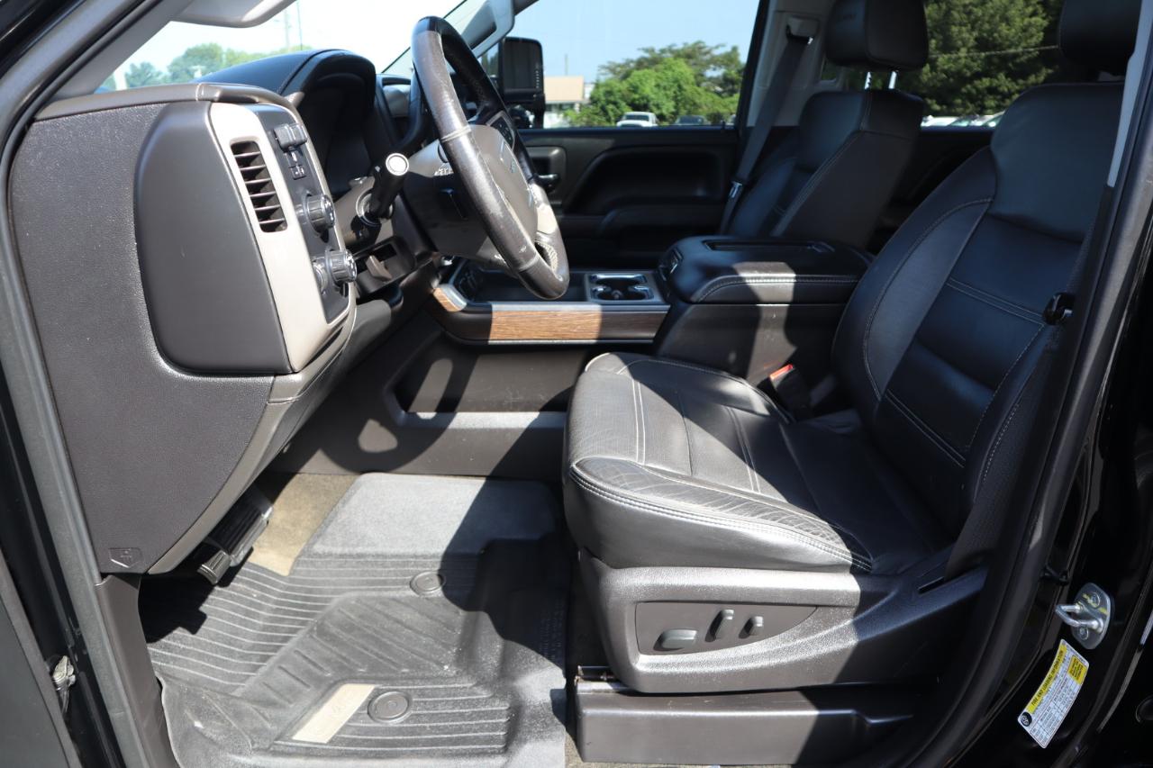 GMC Sierra 2500HD 4WD Crew Cab 153.7" Denali 2017
