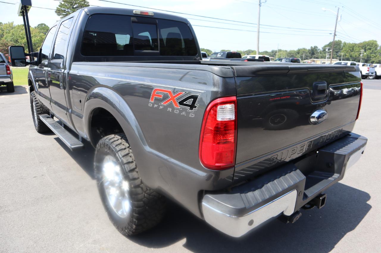 Ford Super Duty F-250 SRW 4WD Crew Cab 156" Lariat 2016