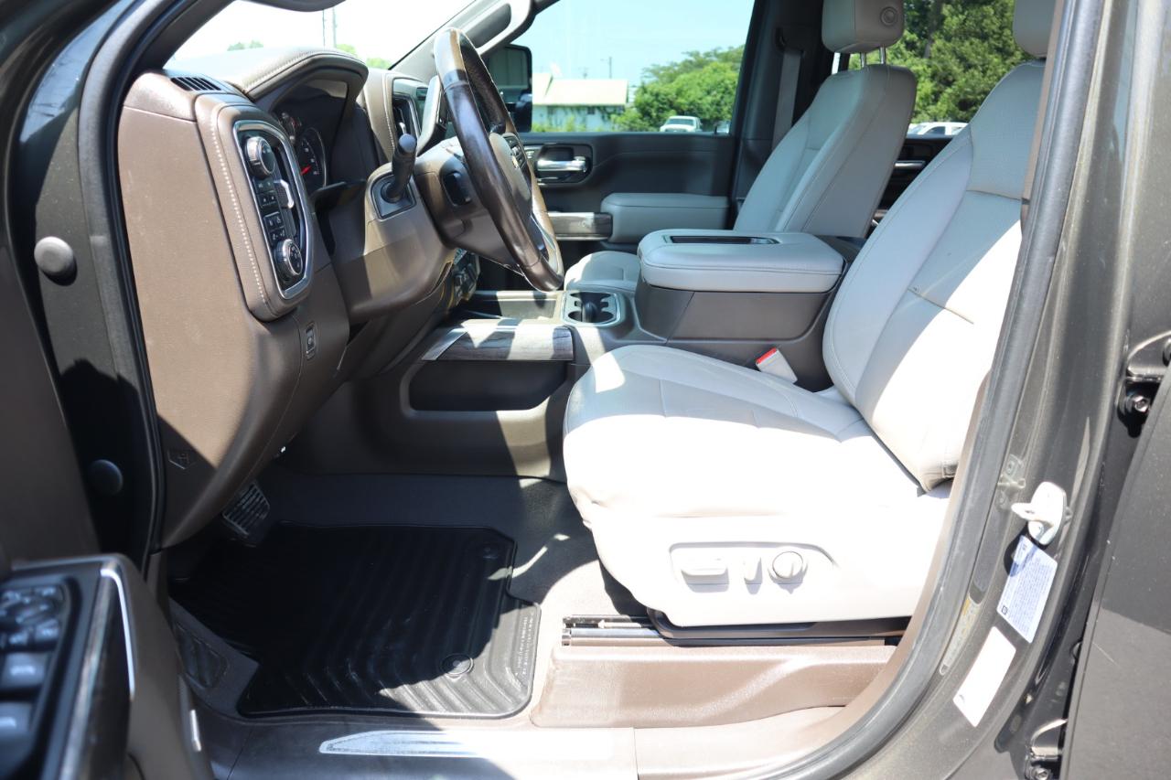 Chevrolet Silverado 3500HD 4WD Crew Cab 172" LTZ 2022