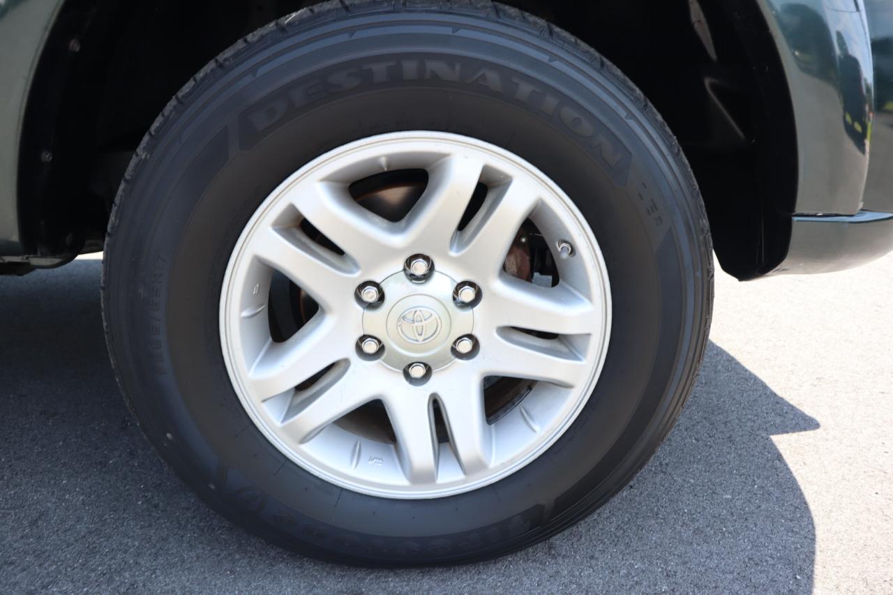 Toyota Tundra DoubleCab V8 SR5 4WD (Natl) 2006