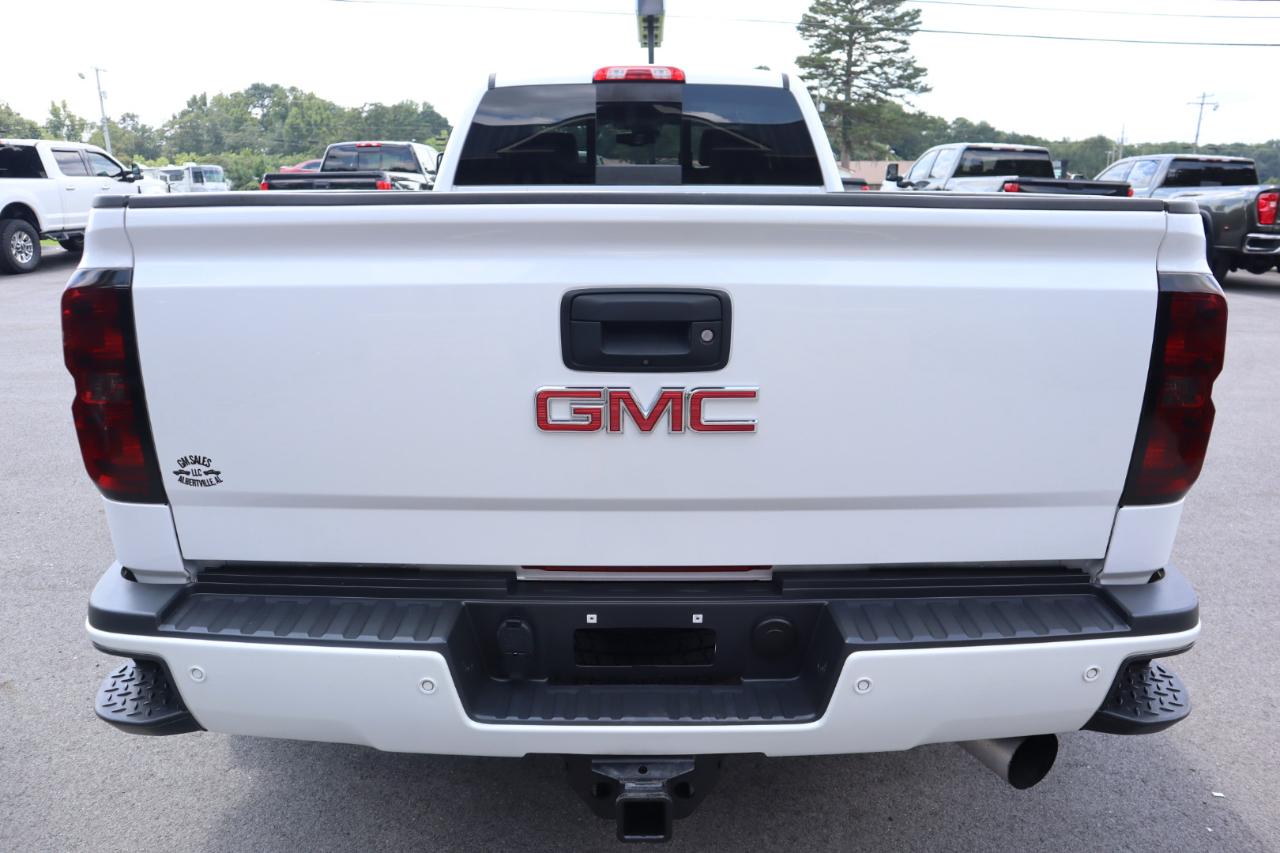 GMC Sierra 3500HD 4WD Crew Cab 167.7" Denali 2018
