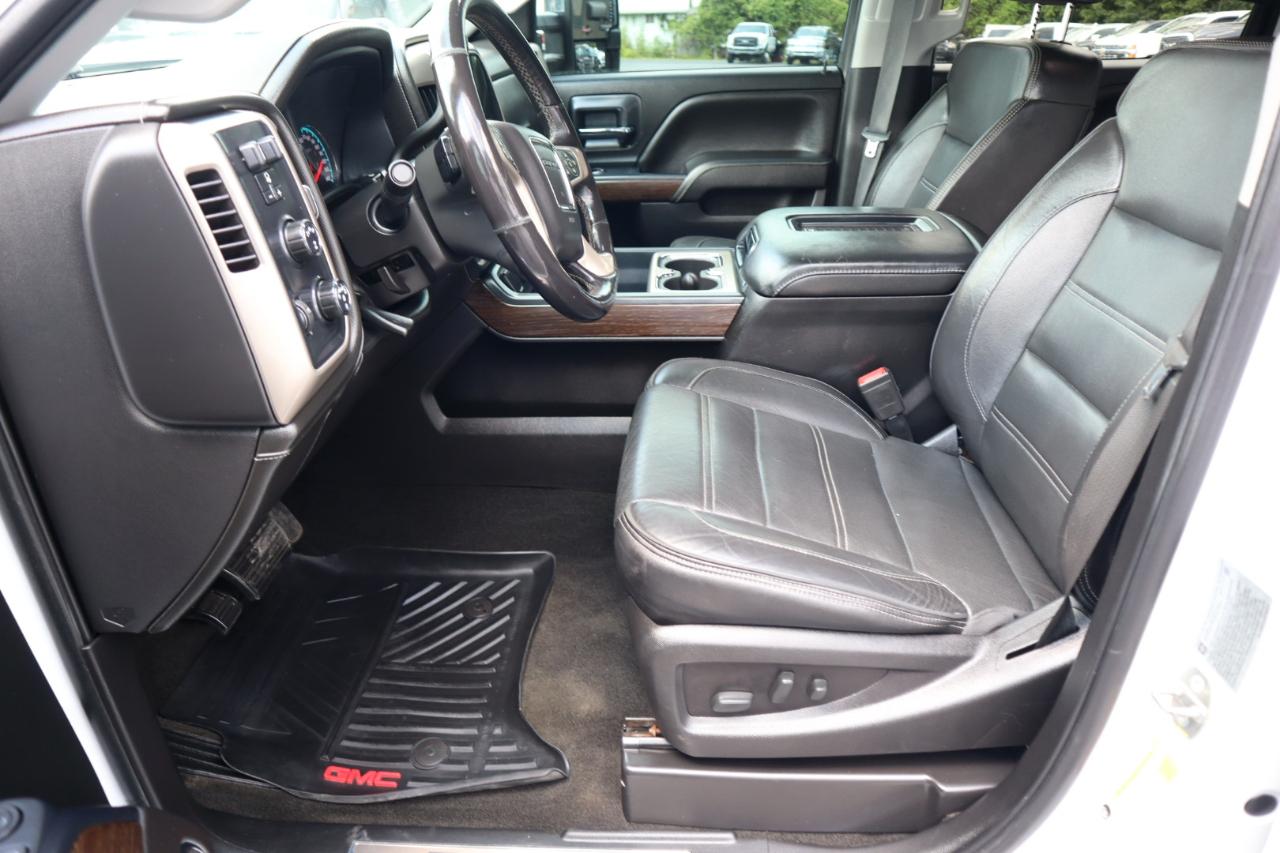 GMC Sierra 3500HD 4WD Crew Cab 167.7" Denali 2018