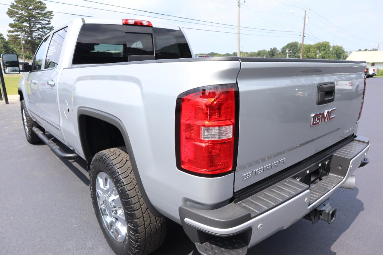 GMC Sierra 2500HD 4WD Crew Cab 153.7" Denali 2018