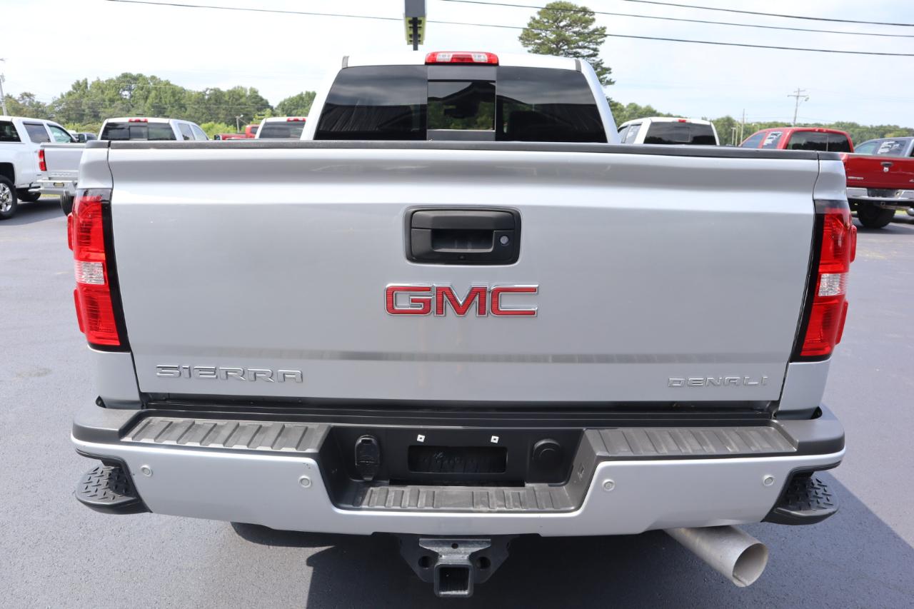GMC Sierra 2500HD 4WD Crew Cab 153.7" Denali 2018