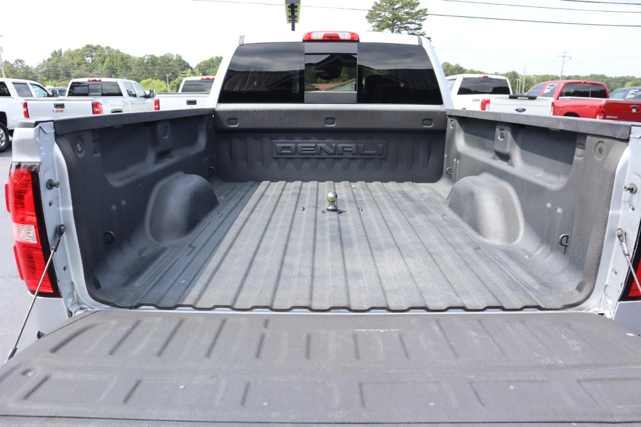 GMC Sierra 2500HD 4WD Crew Cab 153.7" Denali 2018