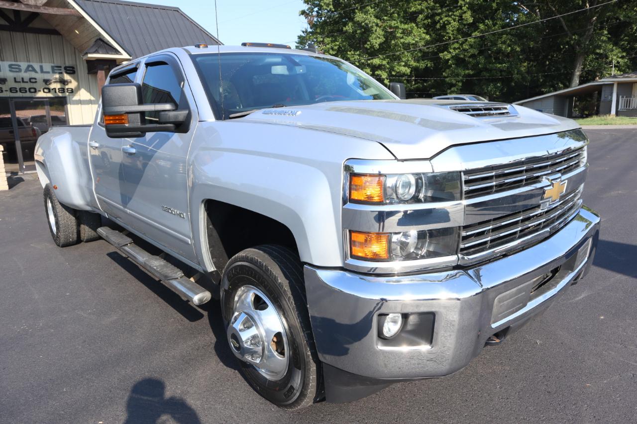 Chevrolet Silverado 3500HD 4WD Crew Cab 167.7" LT 2017