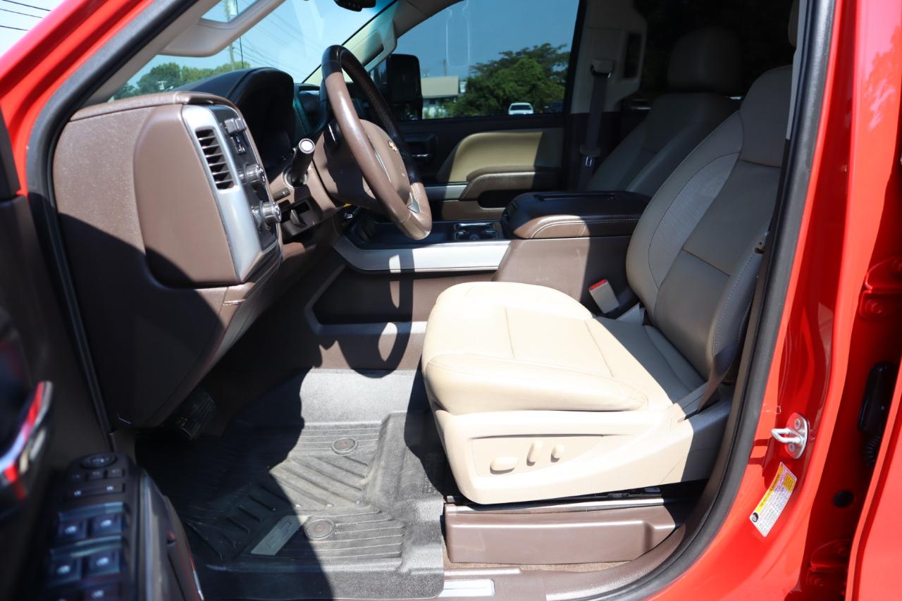 Chevrolet Silverado 2500HD 4WD Crew Cab 153.7" LTZ 2018