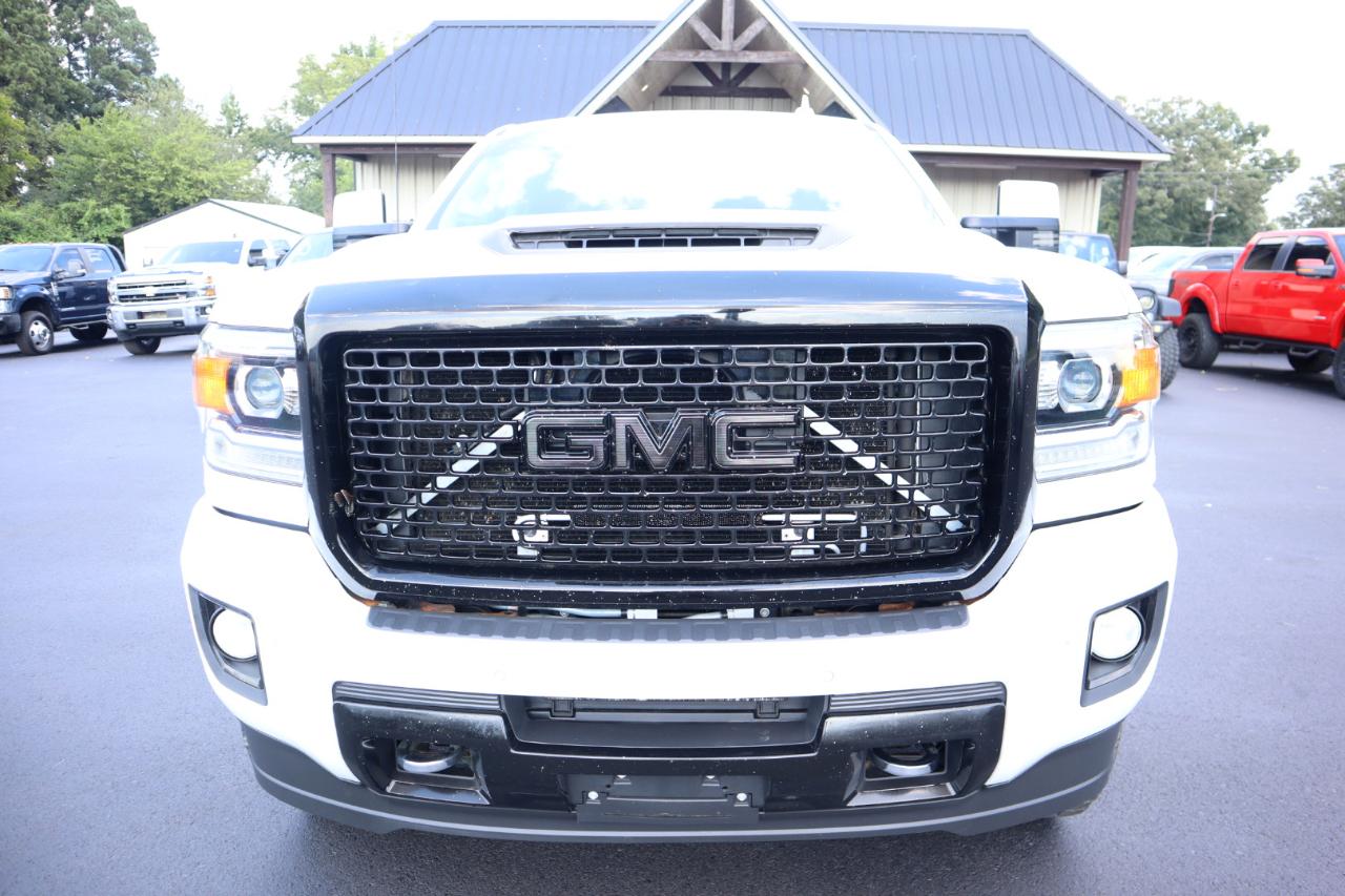 GMC Sierra 2500HD 4WD Crew Cab 153.7" Denali 2017