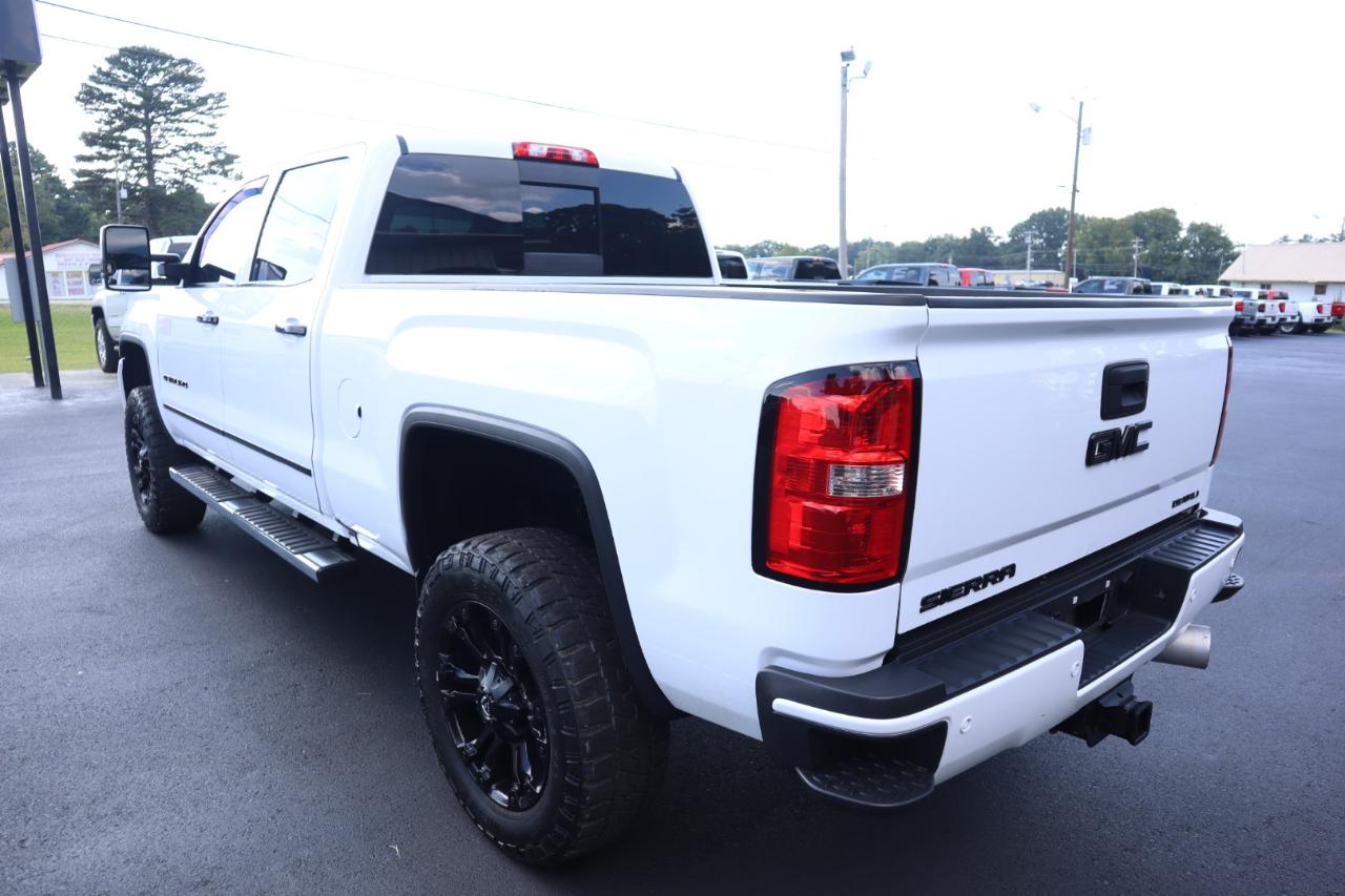 GMC Sierra 2500HD 4WD Crew Cab 153.7" Denali 2017