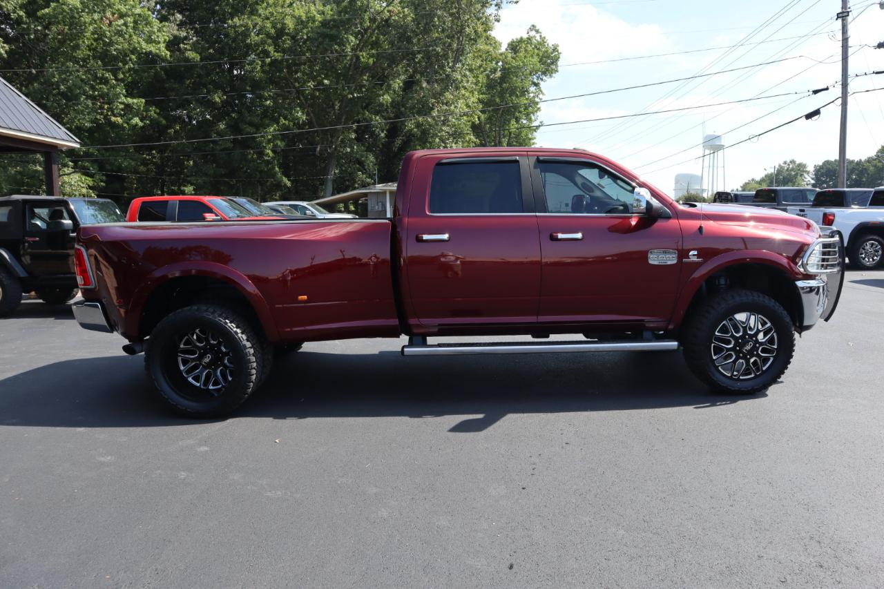 RAM 3500 Laramie Longhorn 4x4 Crew Cab 8' Box 2018
