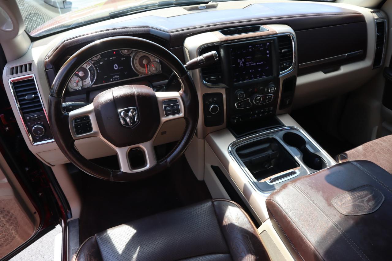 RAM 3500 Laramie Longhorn 4x4 Crew Cab 8' Box 2018