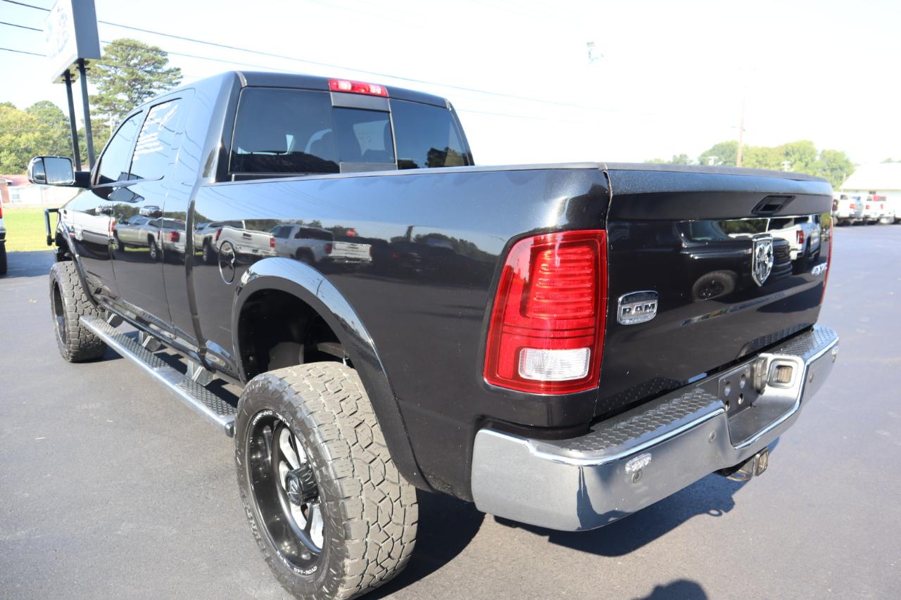 RAM 2500 4WD Mega Cab 160.5" Longhorn 2015