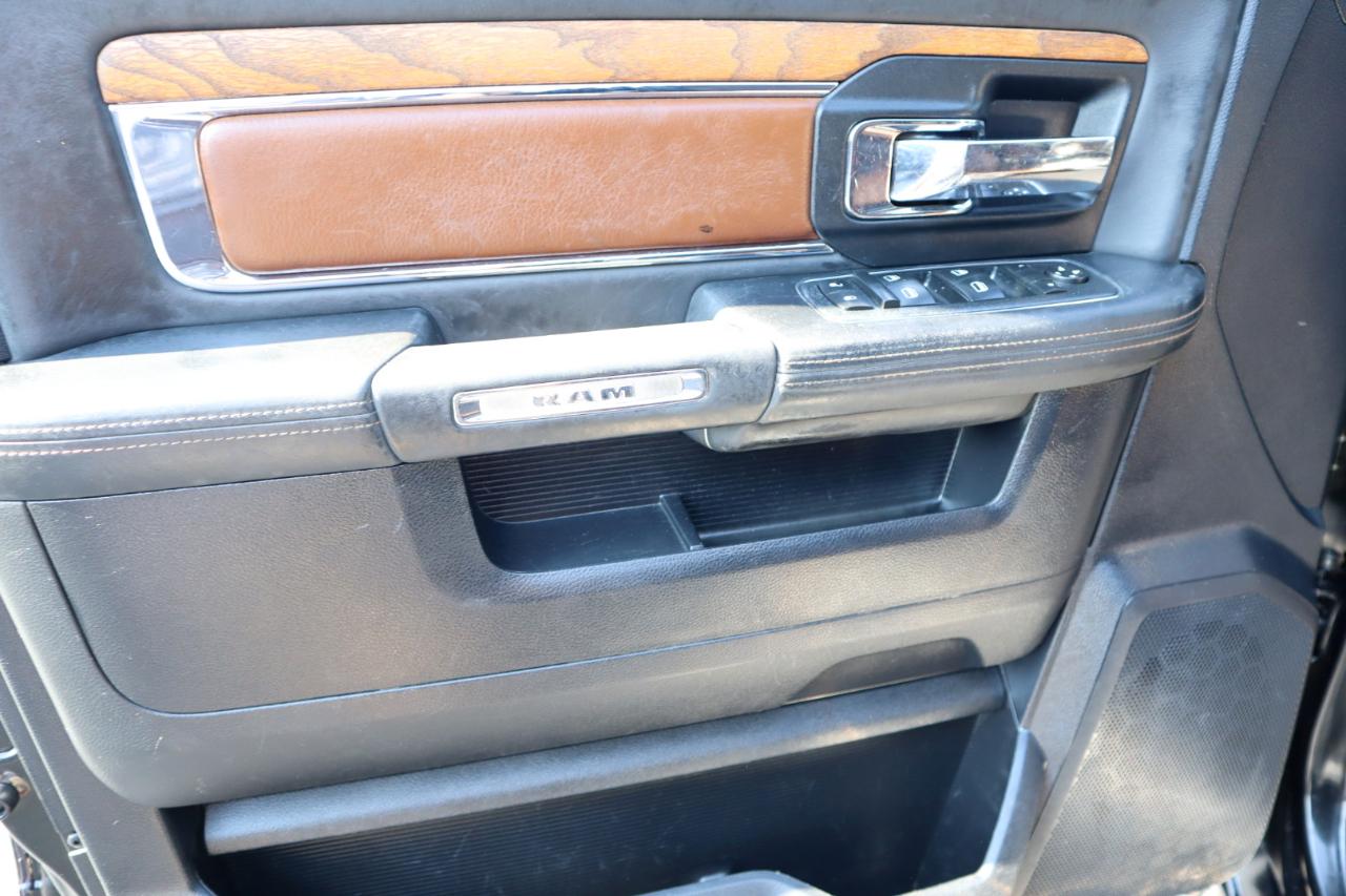 RAM 2500 4WD Mega Cab 160.5" Longhorn 2015