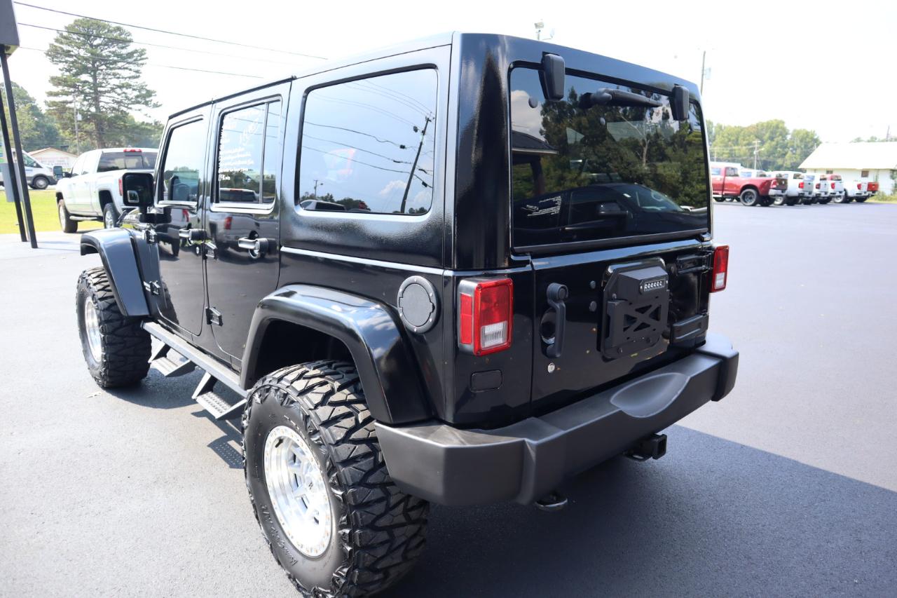 Jeep Wrangler Unlimited 4WD 4dr Rubicon 2013