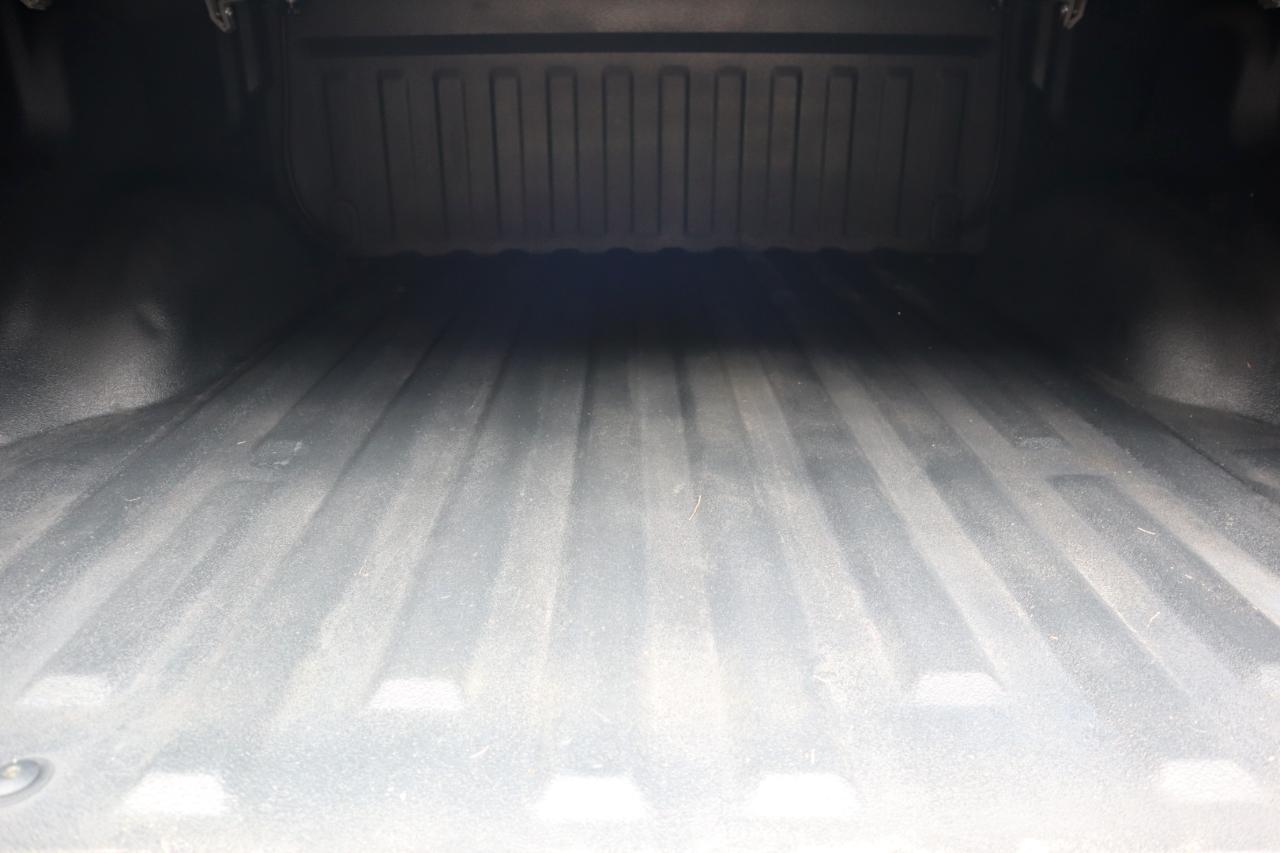 Ford F-150 4WD SuperCrew 145" Lariat 2010