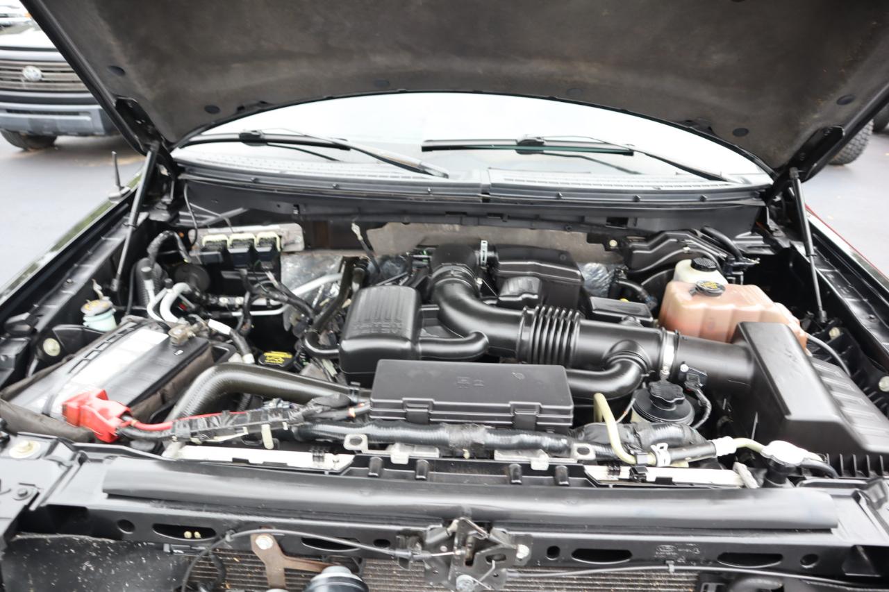 Ford F-150 4WD SuperCrew 145" Lariat 2010