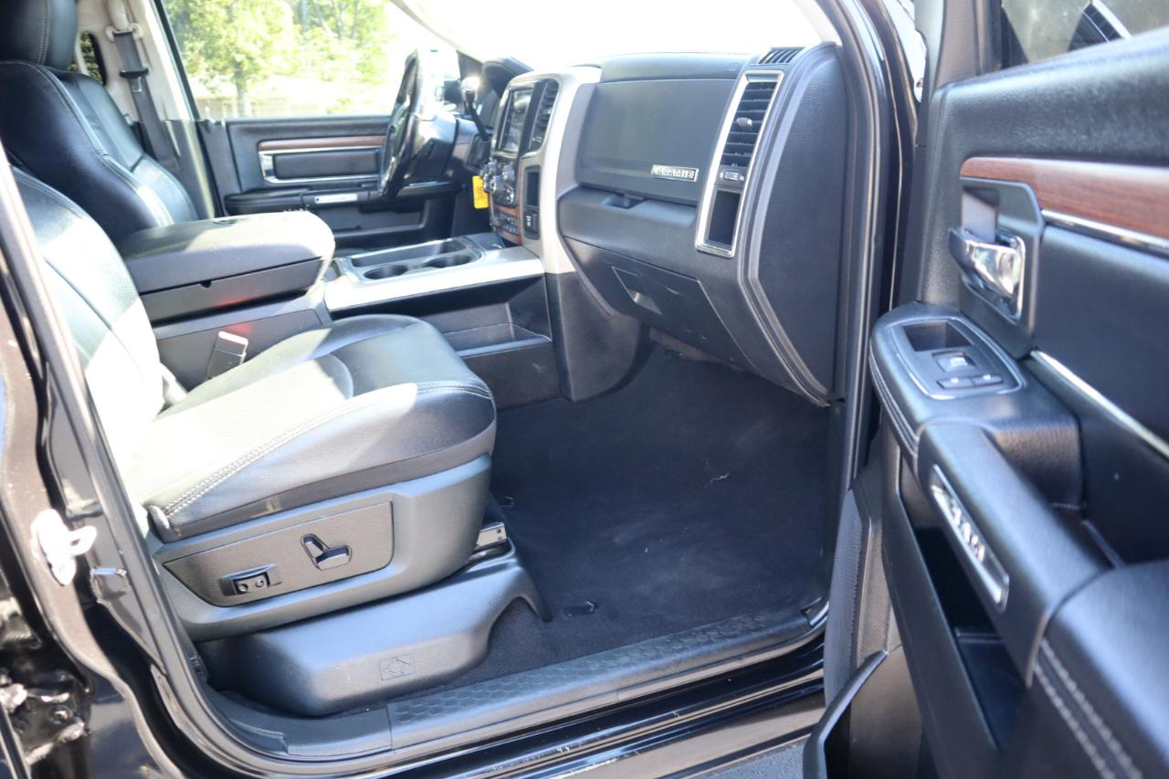RAM 2500 Laramie 4x4 Crew Cab 6'4" Box 2018
