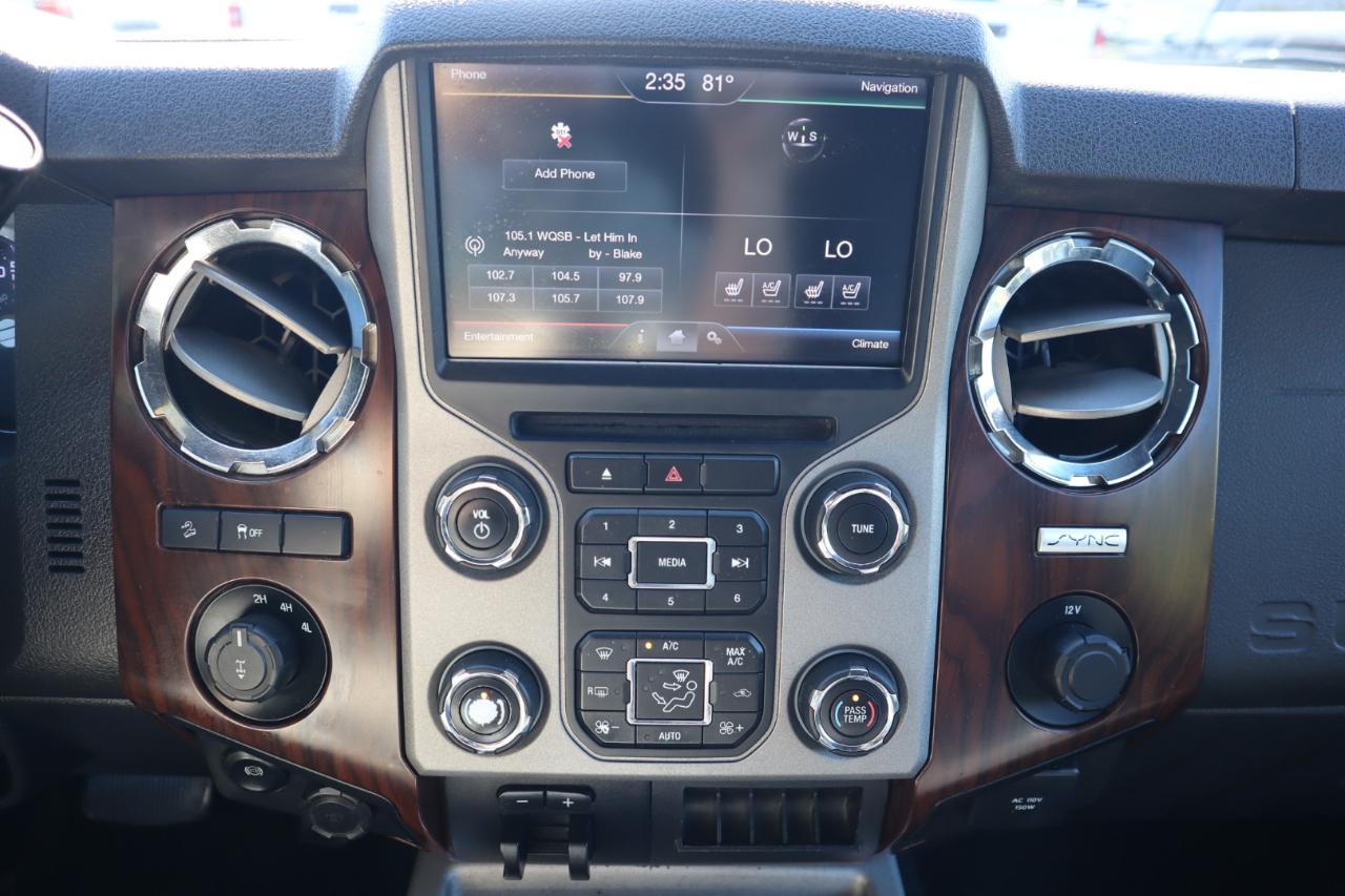 Ford Super Duty F-250 SRW 4WD Crew Cab 156" Lariat 2015