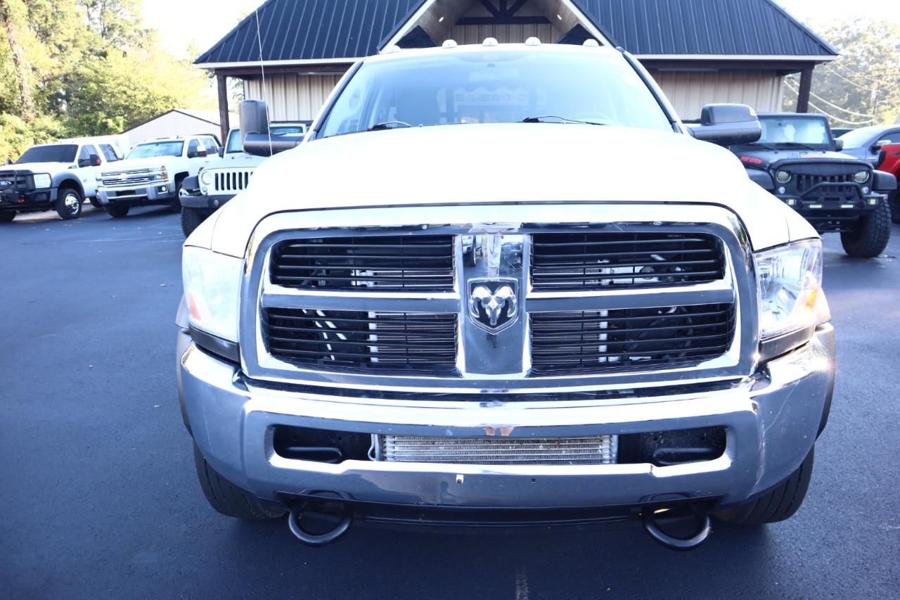 RAM 5500 4WD Reg Cab 168" WB 84" CA ST 2011