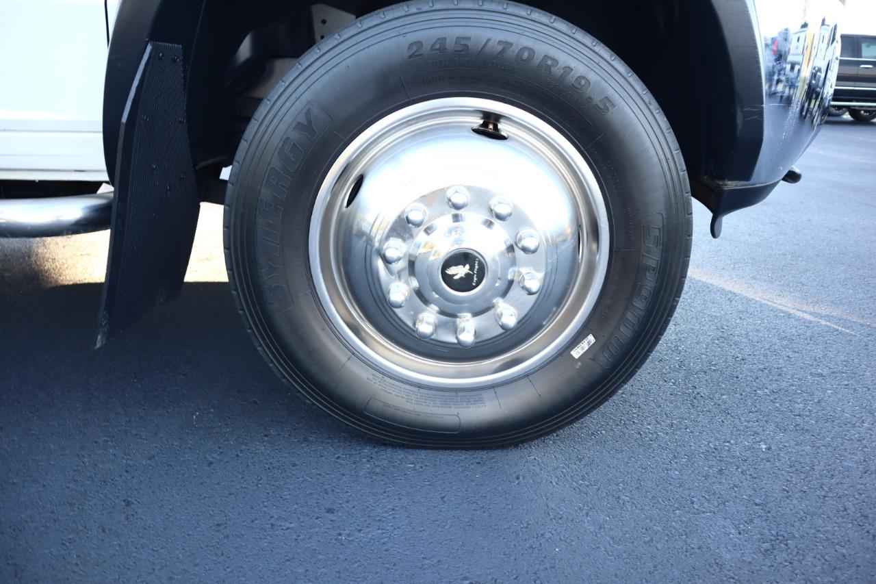 RAM 5500 4WD Reg Cab 168" WB 84" CA ST 2011
