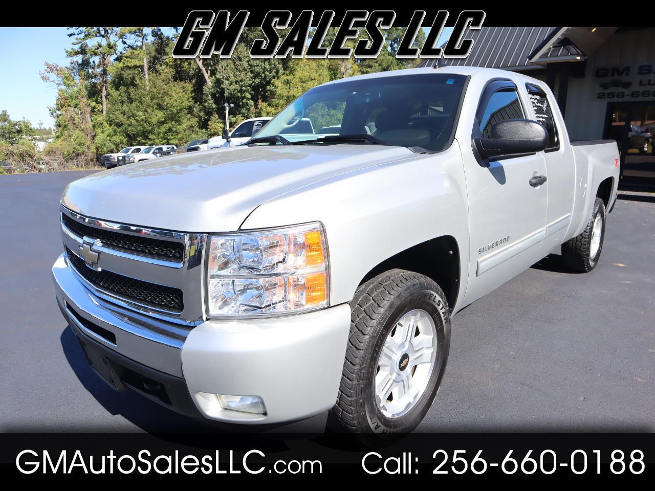 2011 Chevrolet Silverado 1500 4WD Ext Cab 143.5" LT