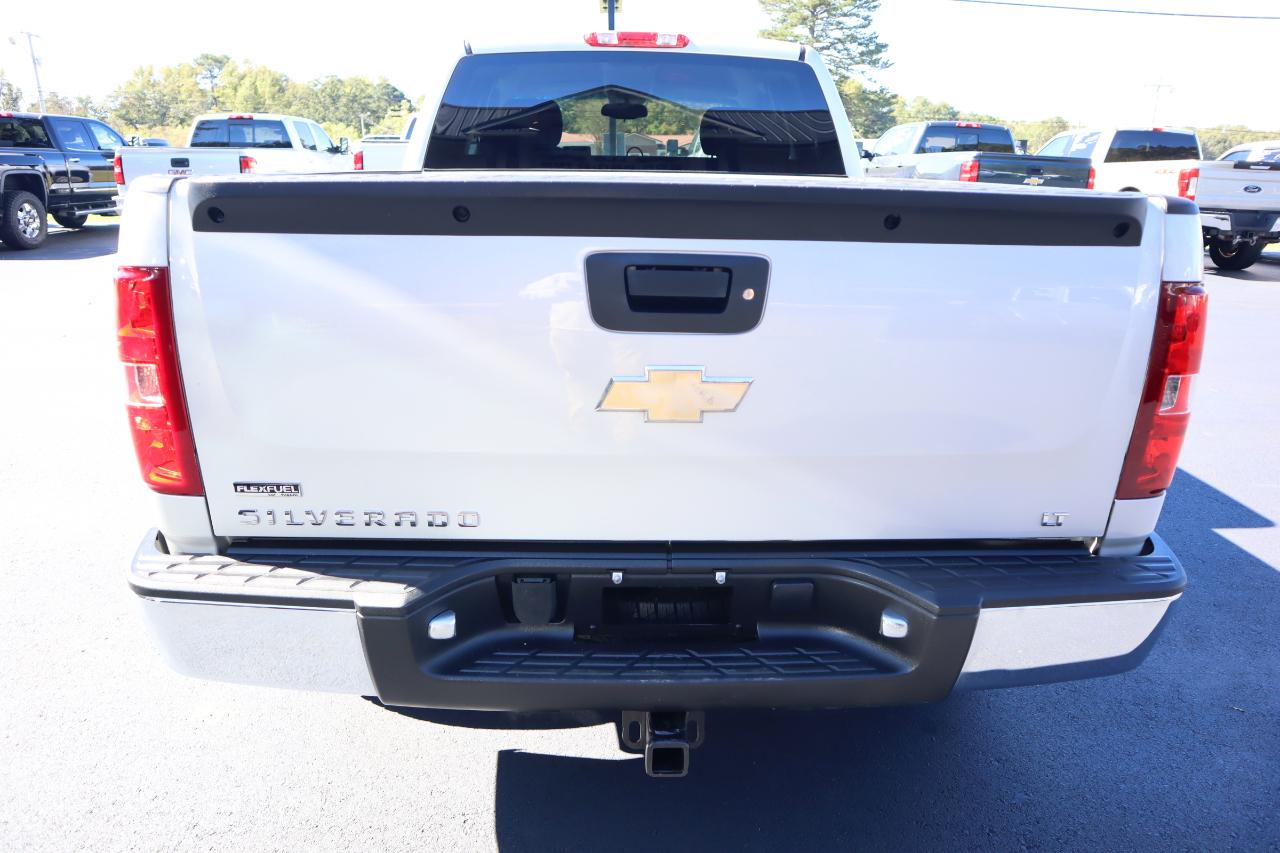 Chevrolet Silverado 1500 4WD Ext Cab 143.5" LT 2011