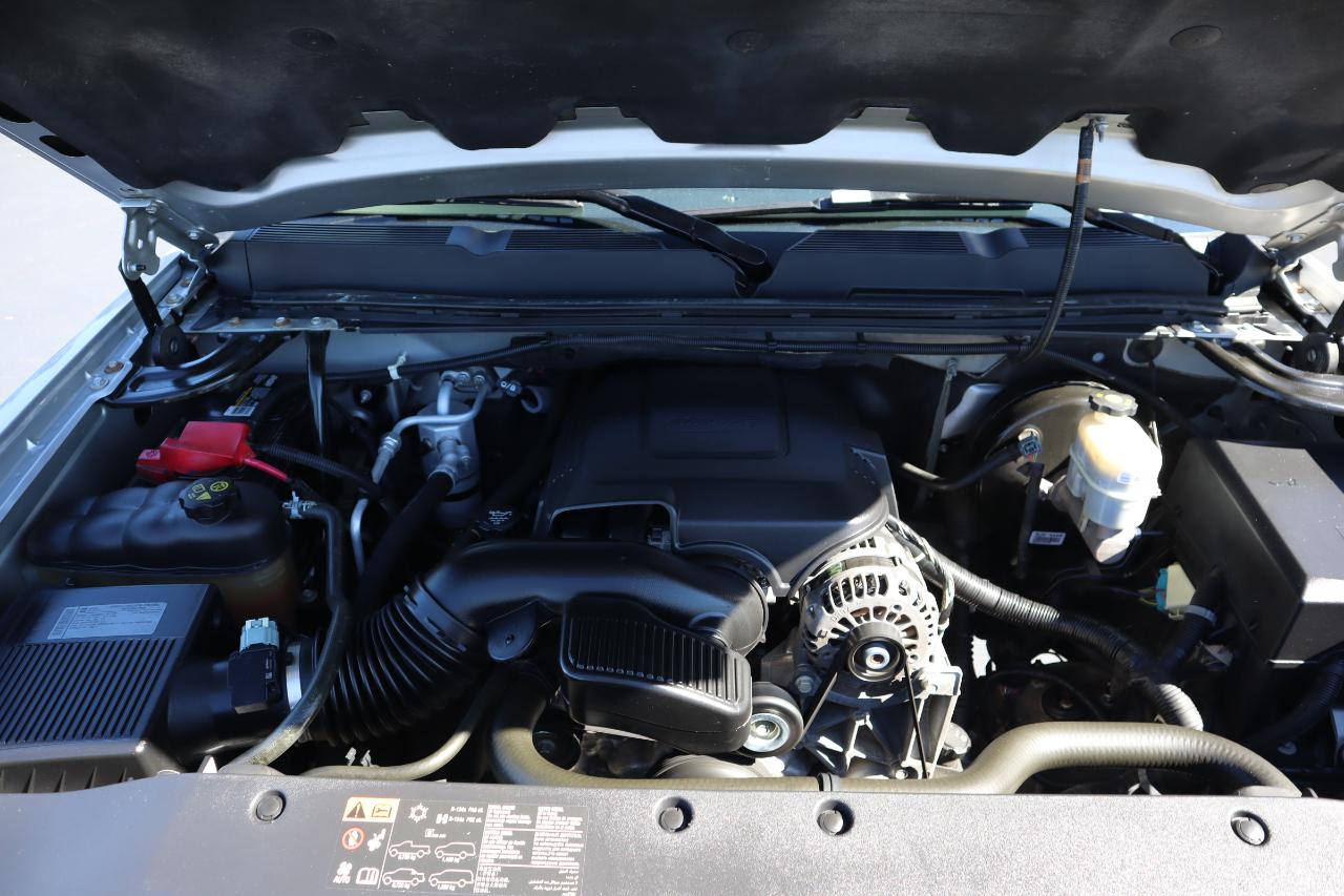 Chevrolet Silverado 1500 4WD Ext Cab 143.5" LT 2011