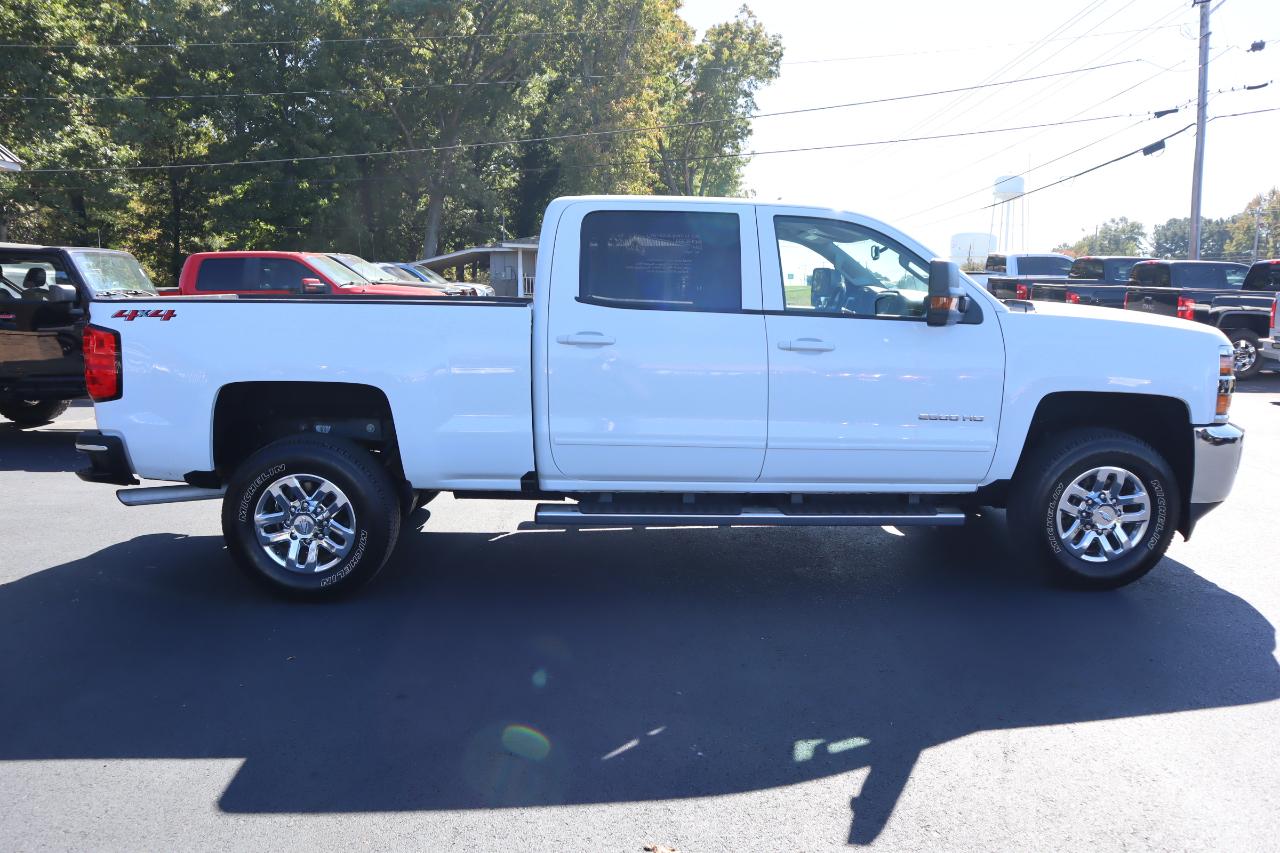 Chevrolet Silverado 2500HD 4WD Crew Cab 153.7" LT 2018