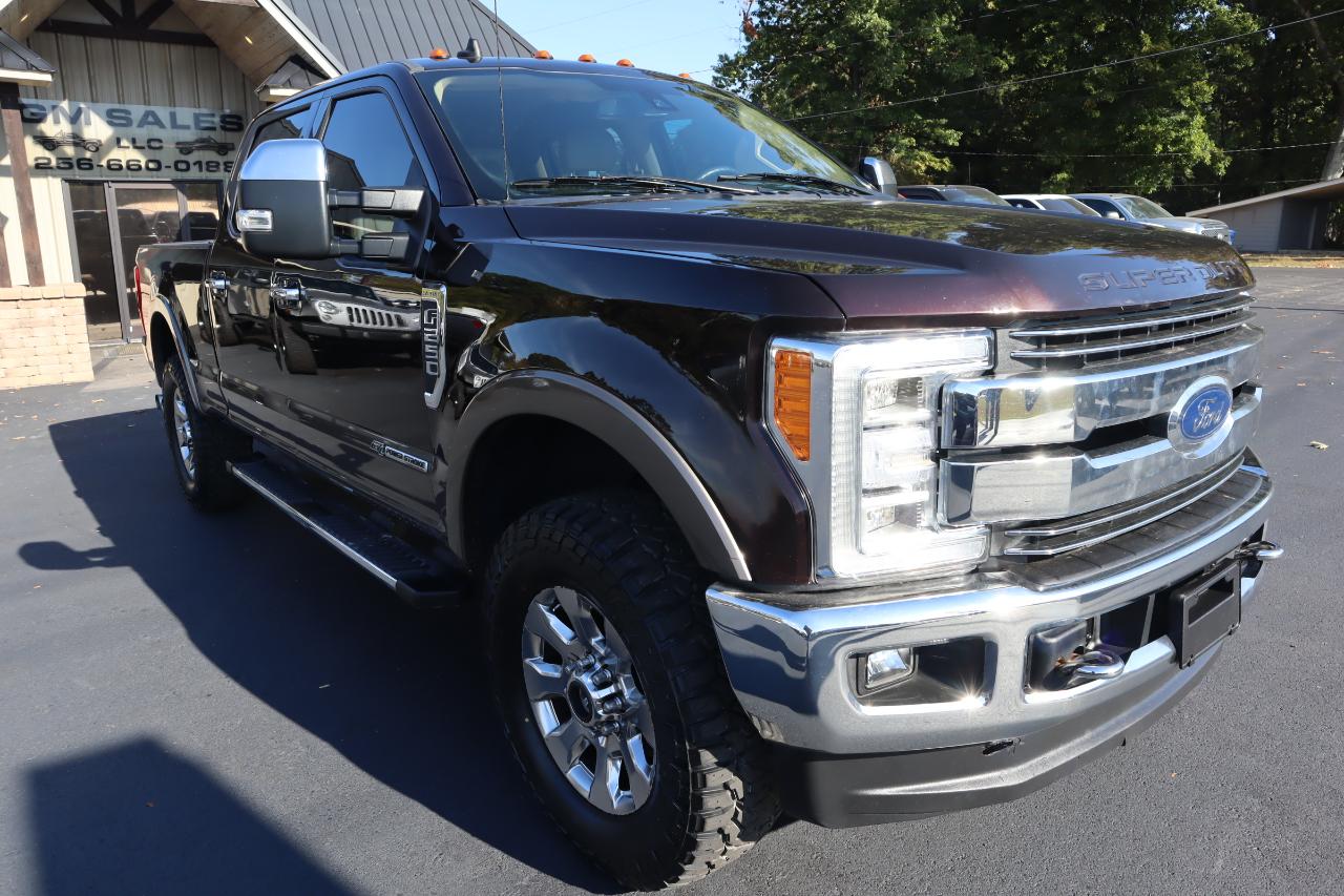 Ford Super Duty F-250 SRW Lariat 4WD Crew Cab 6.75' Box 2019