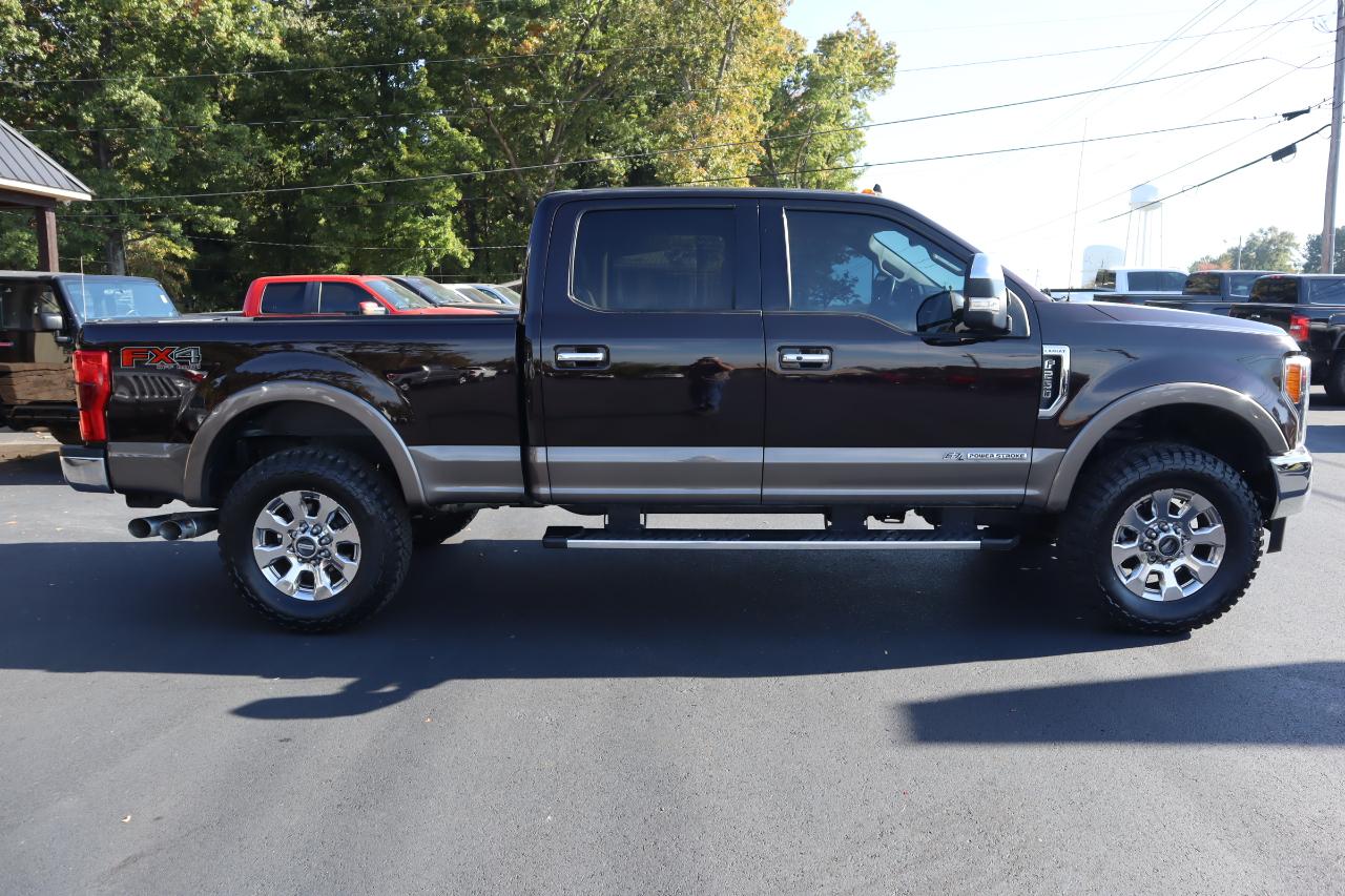 Ford Super Duty F-250 SRW Lariat 4WD Crew Cab 6.75' Box 2019